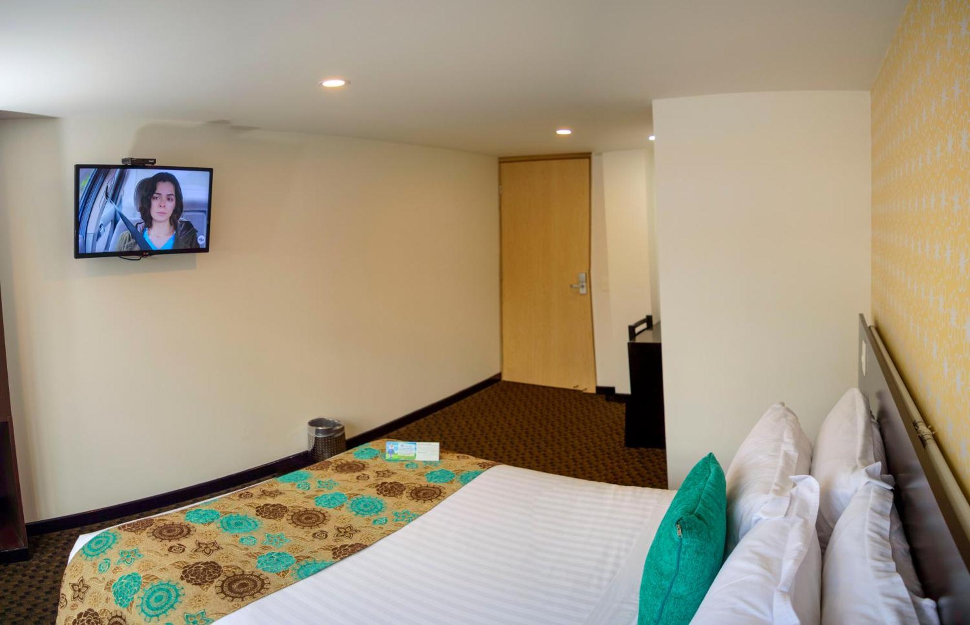 Hotel Castellana 95 3*