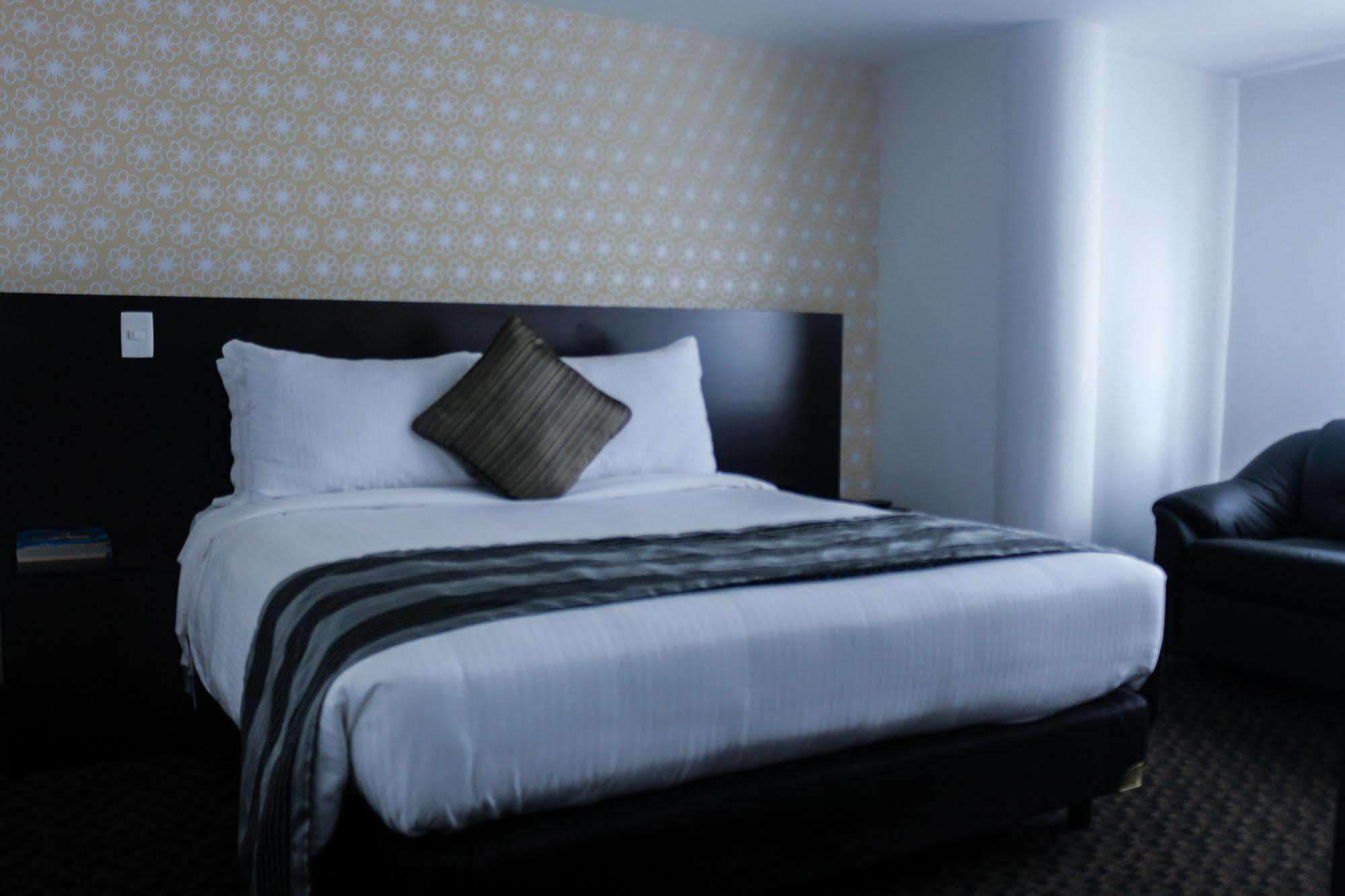 Hotel Castellana 95 By Confort 80 3*